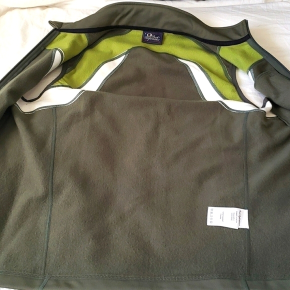Peak Performance R&D Mid Layer Vest, Green Multi S - Picture 9 of 9